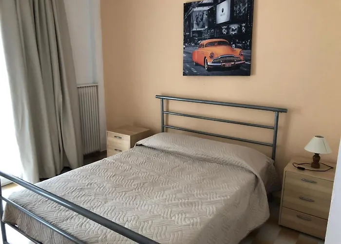 Loula\'S Apartments